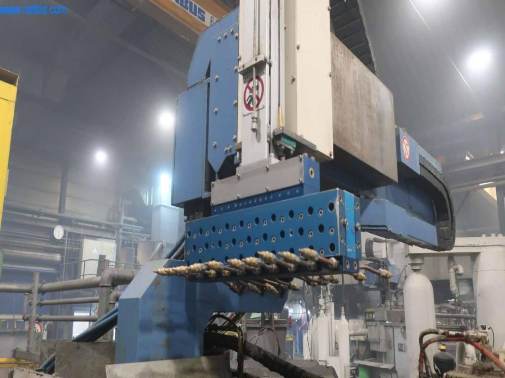 Druckgussanlagen (Al/Mg) 480 – 1.050 t,
Mechanische Bearbeitung, Werkzeugbau
-10