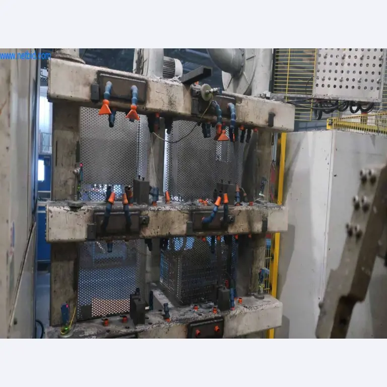 Installations de coulée sous pression (Al/Mg) 480 - 1.050 t,
Usinage mécanique, fabrication d'outils
-15