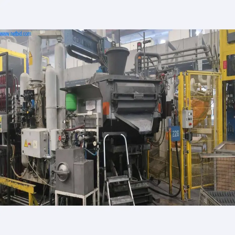 Installations de coulée sous pression (Al/Mg) 480 - 1.050 t,
Usinage mécanique, fabrication d'outils
-3