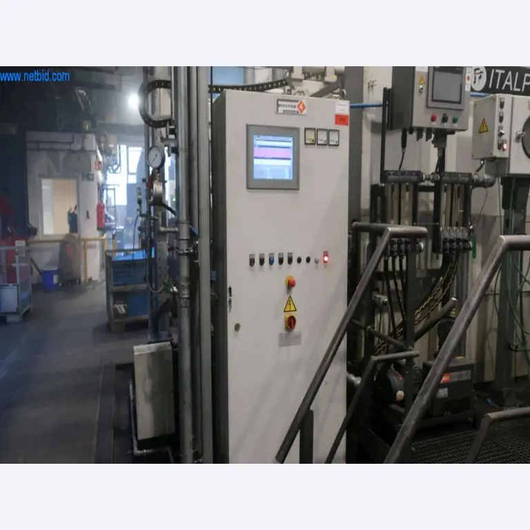 Installations de coulée sous pression (Al/Mg) 480 - 1.050 t,
Usinage mécanique, fabrication d'outils
-6