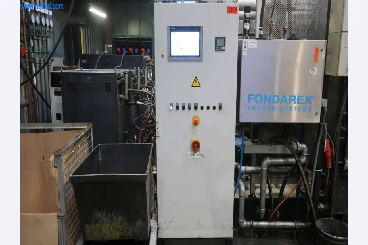 Druckgussanlagen (Al/Mg) 480 – 1.050 t,
Mechanische Bearbeitung, Werkzeugbau
-11