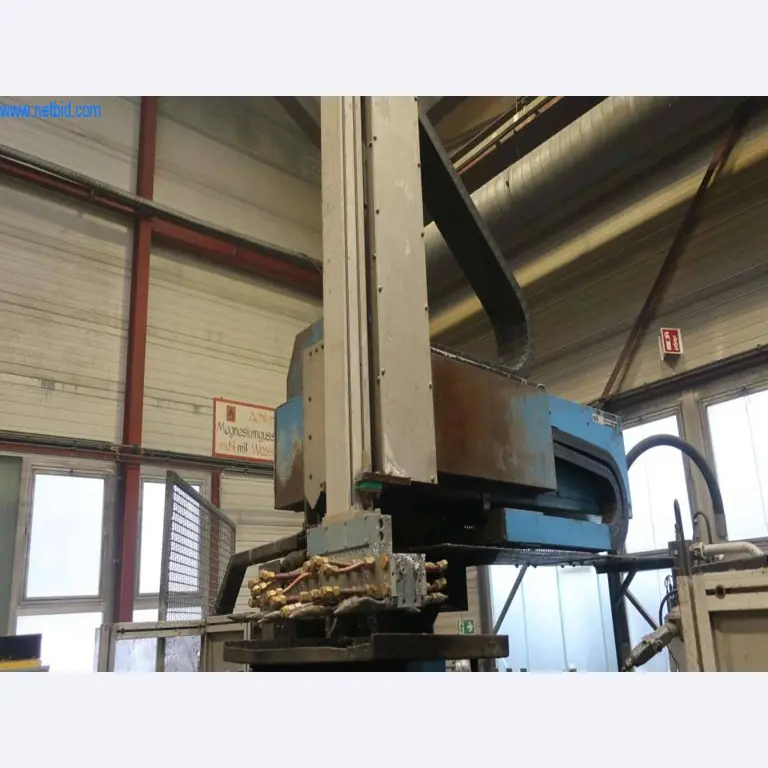 Druckgussanlagen (Al/Mg) 480 – 1.050 t,
Mechanische Bearbeitung, Werkzeugbau
-14