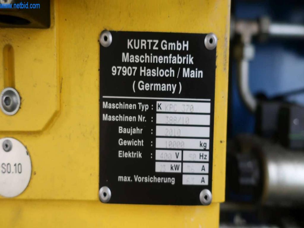 Sistemas de fundición a presión (Al/Mg) 480 - 1.050 toneladas,
Procesamiento mecánico, fabricación de herramientas
-26