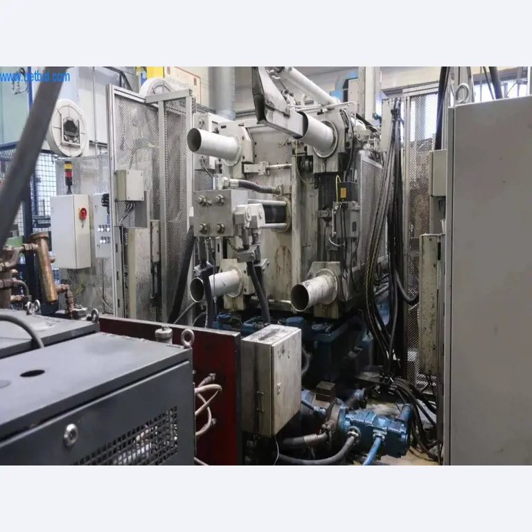 Druckgussanlagen (Al/Mg) 480 – 1.050 t,
Mechanische Bearbeitung, Werkzeugbau
-28