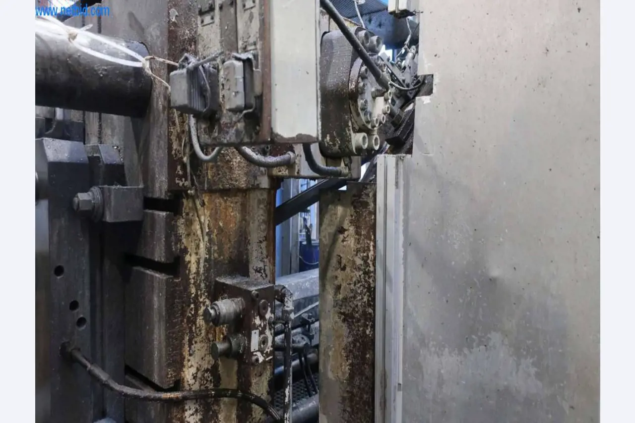 Druckgussanlagen (Al/Mg) 480 – 1.050 t,
Mechanische Bearbeitung, Werkzeugbau
-31