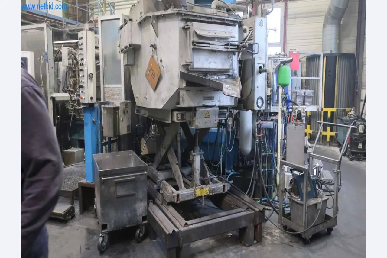 Druckgussanlagen (Al/Mg) 480 – 1.050 t,
Mechanische Bearbeitung, Werkzeugbau
-8