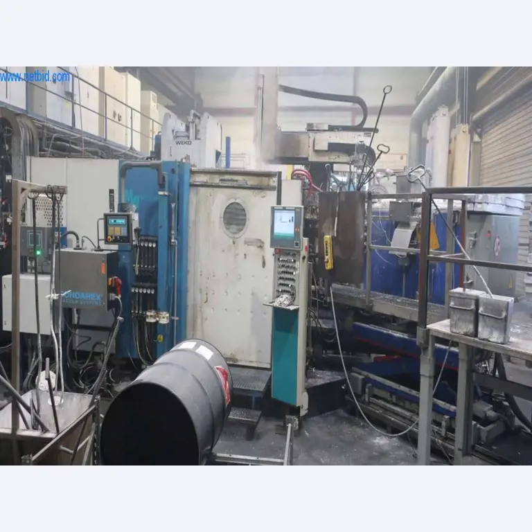 Druckgussanlagen (Al/Mg) 480 – 1.050 t,
Mechanische Bearbeitung, Werkzeugbau
-2