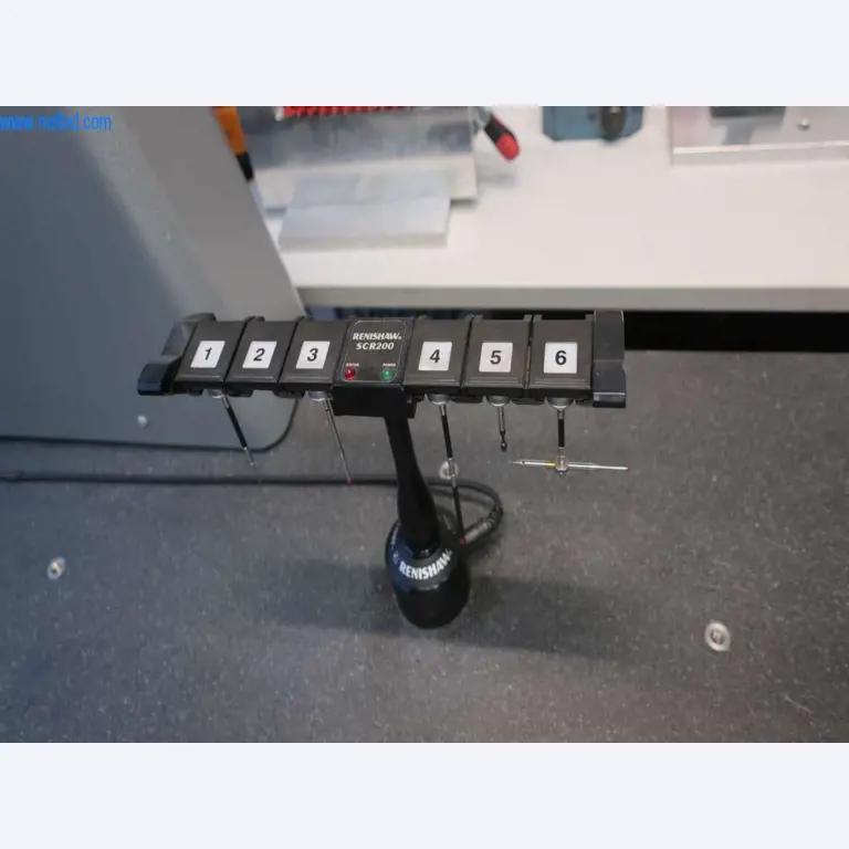 Installations de coulée sous pression (Al/Mg) 480 - 1.050 t,
Usinage mécanique, fabrication d'outils
-4