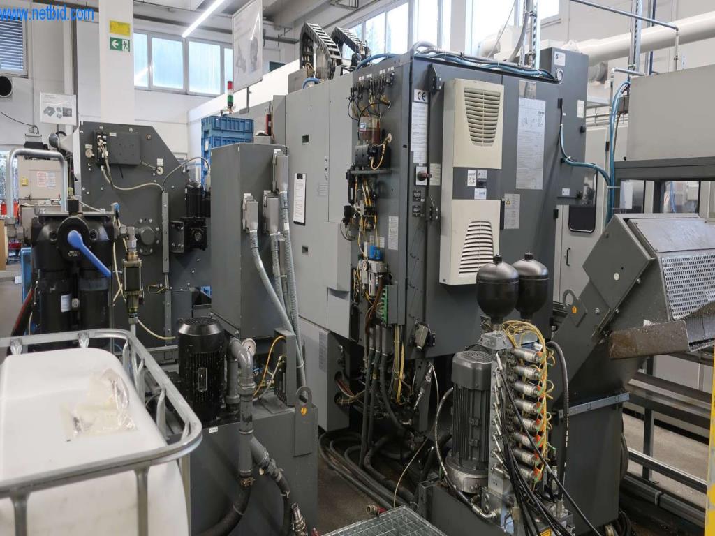 Druckgussanlagen (Al/Mg) 480 – 1.050 t,
Mechanische Bearbeitung, Werkzeugbau
-12