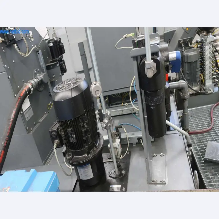 Druckgussanlagen (Al/Mg) 480 – 1.050 t,
Mechanische Bearbeitung, Werkzeugbau
-16