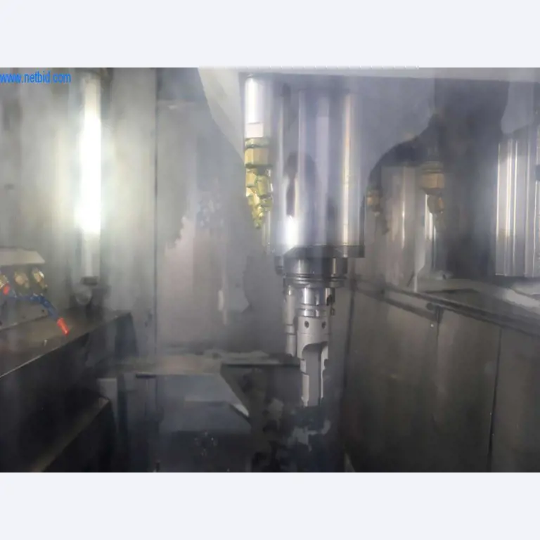 Druckgussanlagen (Al/Mg) 480 – 1.050 t,
Mechanische Bearbeitung, Werkzeugbau
-23