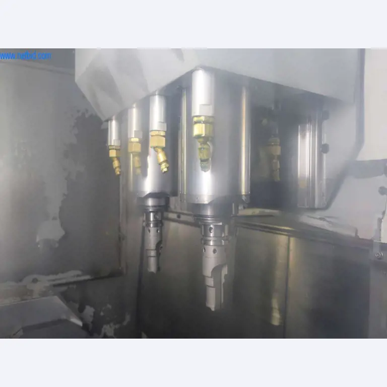 Druckgussanlagen (Al/Mg) 480 – 1.050 t,
Mechanische Bearbeitung, Werkzeugbau
-24