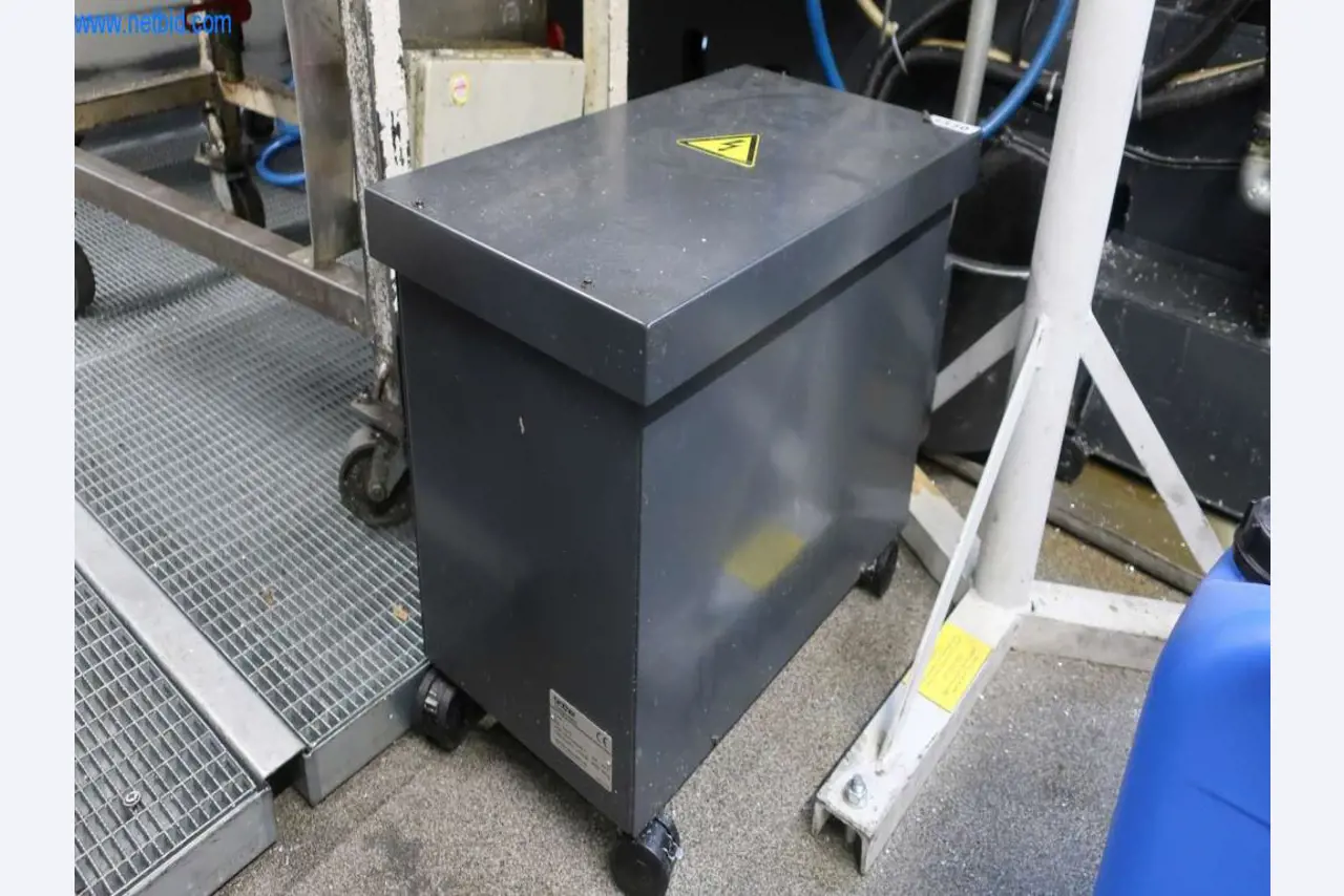 Druckgussanlagen (Al/Mg) 480 – 1.050 t,
Mechanische Bearbeitung, Werkzeugbau
-11