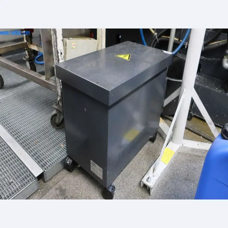 Druckgussanlagen (Al/Mg) 480 – 1.050 t,
Mechanische Bearbeitung, Werkzeugbau
-11