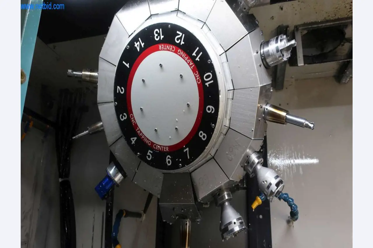 Druckgussanlagen (Al/Mg) 480 – 1.050 t,
Mechanische Bearbeitung, Werkzeugbau
-3