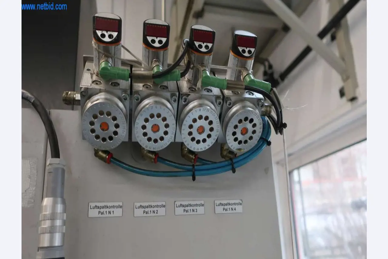 Druckgussanlagen (Al/Mg) 480 – 1.050 t,
Mechanische Bearbeitung, Werkzeugbau
-13