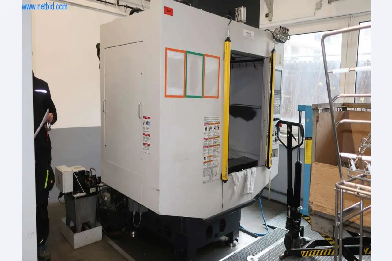 Druckgussanlagen (Al/Mg) 480 – 1.050 t,
Mechanische Bearbeitung, Werkzeugbau
-1