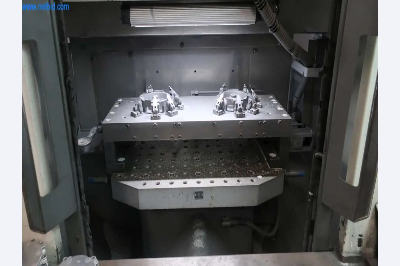 Druckgussanlagen (Al/Mg) 480 – 1.050 t,
Mechanische Bearbeitung, Werkzeugbau
-5