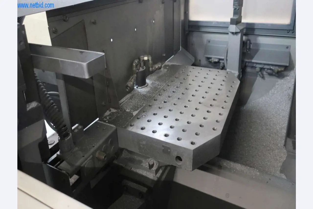 Druckgussanlagen (Al/Mg) 480 – 1.050 t,
Mechanische Bearbeitung, Werkzeugbau
-7