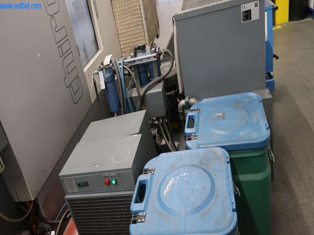 Druckgussanlagen (Al/Mg) 480 – 1.050 t,
Mechanische Bearbeitung, Werkzeugbau
-9