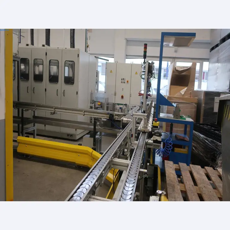 Druckgussanlagen (Al/Mg) 480 – 1.050 t,
Mechanische Bearbeitung, Werkzeugbau
-2