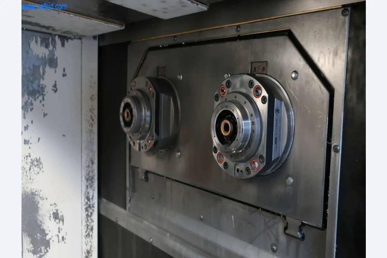 Druckgussanlagen (Al/Mg) 480 – 1.050 t,
Mechanische Bearbeitung, Werkzeugbau
-11