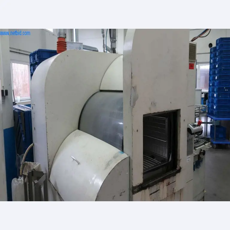 Sistemas de fundição injectada (Al/Mg) 480 - 1.050 toneladas,
Processamento mecânico, fabrico de ferramentas
-3