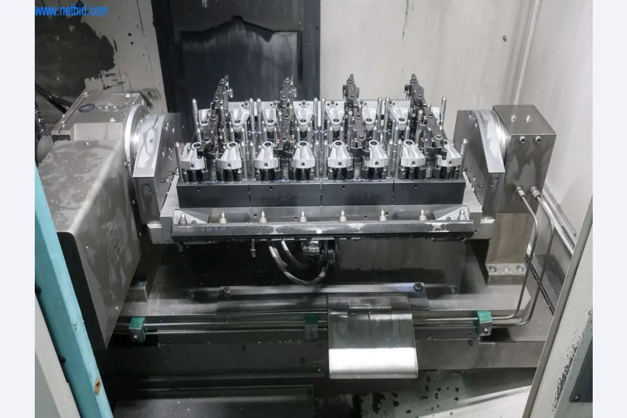 Druckgussanlagen (Al/Mg) 480 – 1.050 t,
Mechanische Bearbeitung, Werkzeugbau
-11