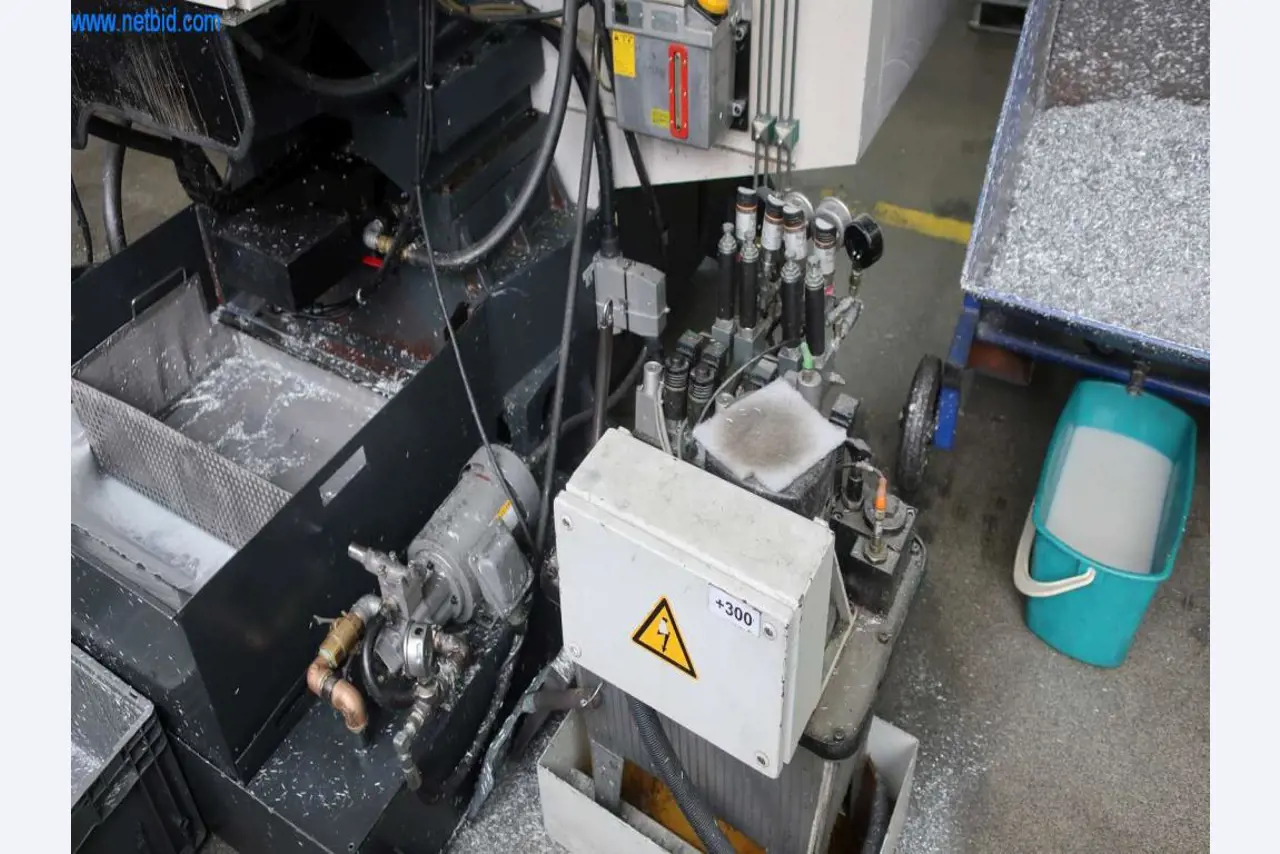 Druckgussanlagen (Al/Mg) 480 – 1.050 t,
Mechanische Bearbeitung, Werkzeugbau
-9