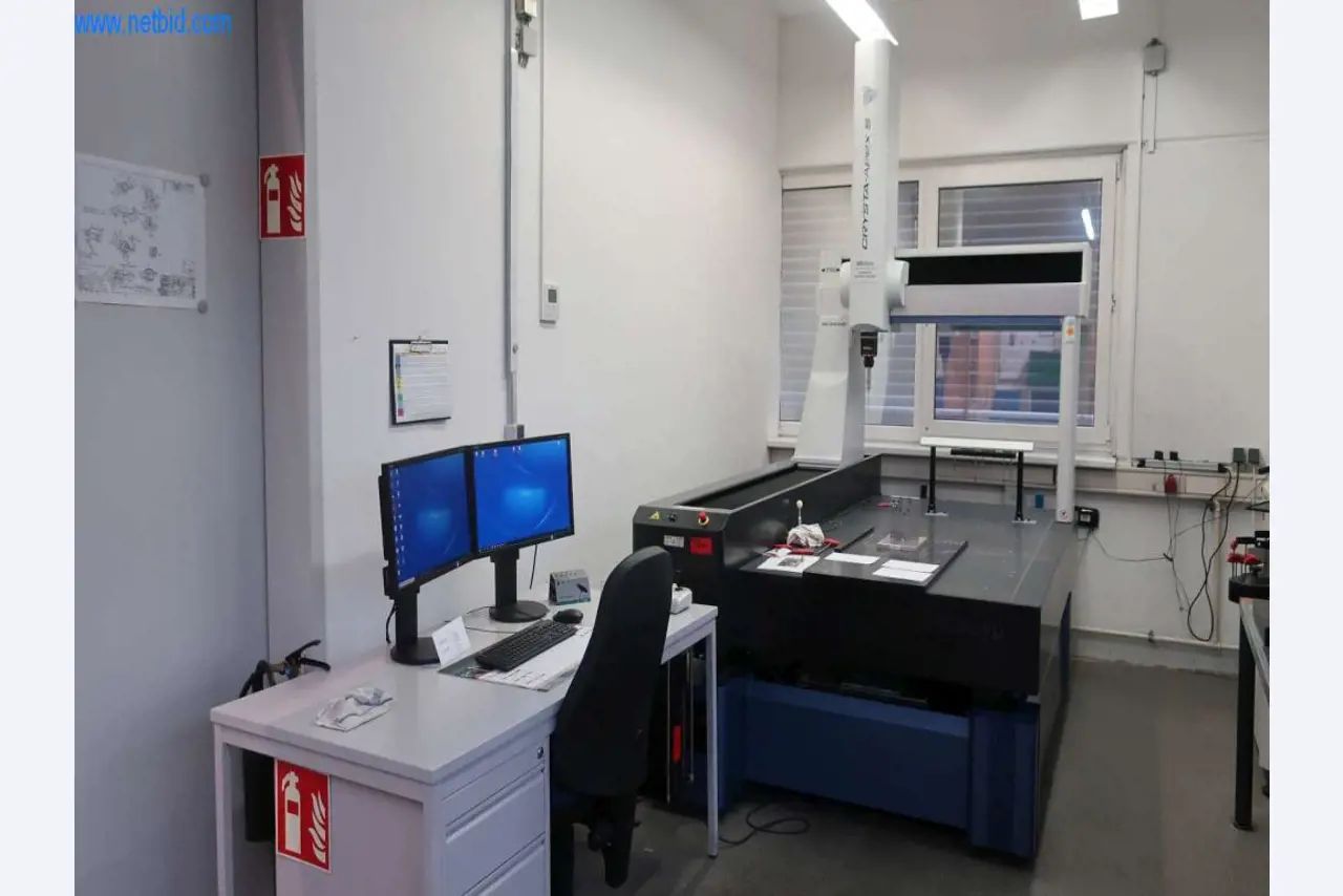 Druckgussanlagen (Al/Mg) 480 – 1.050 t,
Mechanische Bearbeitung, Werkzeugbau
-1