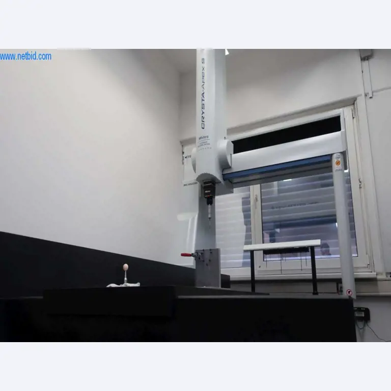 Druckgussanlagen (Al/Mg) 480 – 1.050 t,
Mechanische Bearbeitung, Werkzeugbau
-3