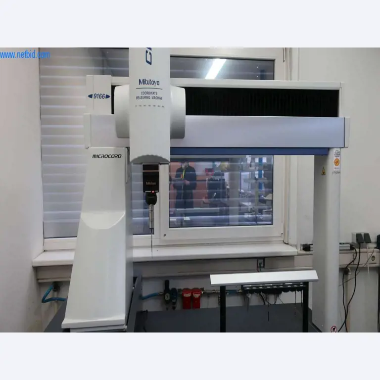 Druckgussanlagen (Al/Mg) 480 – 1.050 t,
Mechanische Bearbeitung, Werkzeugbau
-4