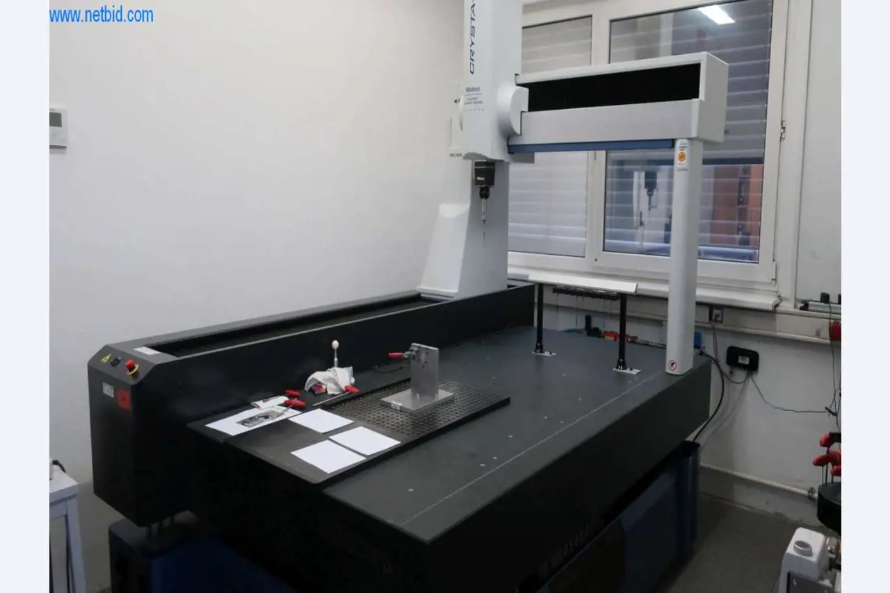 Druckgussanlagen (Al/Mg) 480 – 1.050 t,
Mechanische Bearbeitung, Werkzeugbau
-5