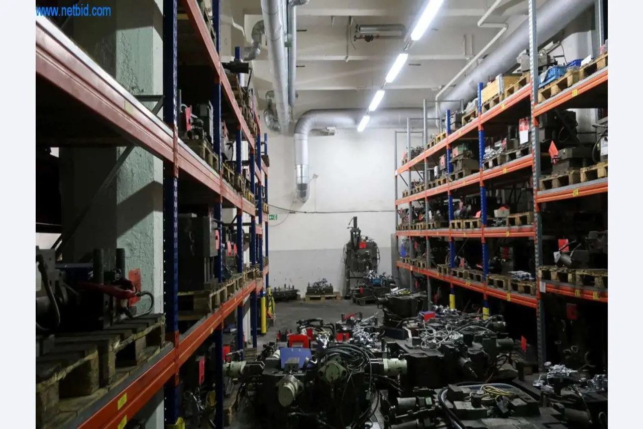 Druckgussanlagen (Al/Mg) 480 – 1.050 t,
Mechanische Bearbeitung, Werkzeugbau
-5