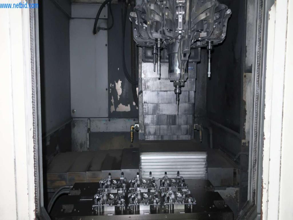 Druckgussanlagen (Al/Mg) 480 – 1.050 t,
Mechanische Bearbeitung, Werkzeugbau
-4