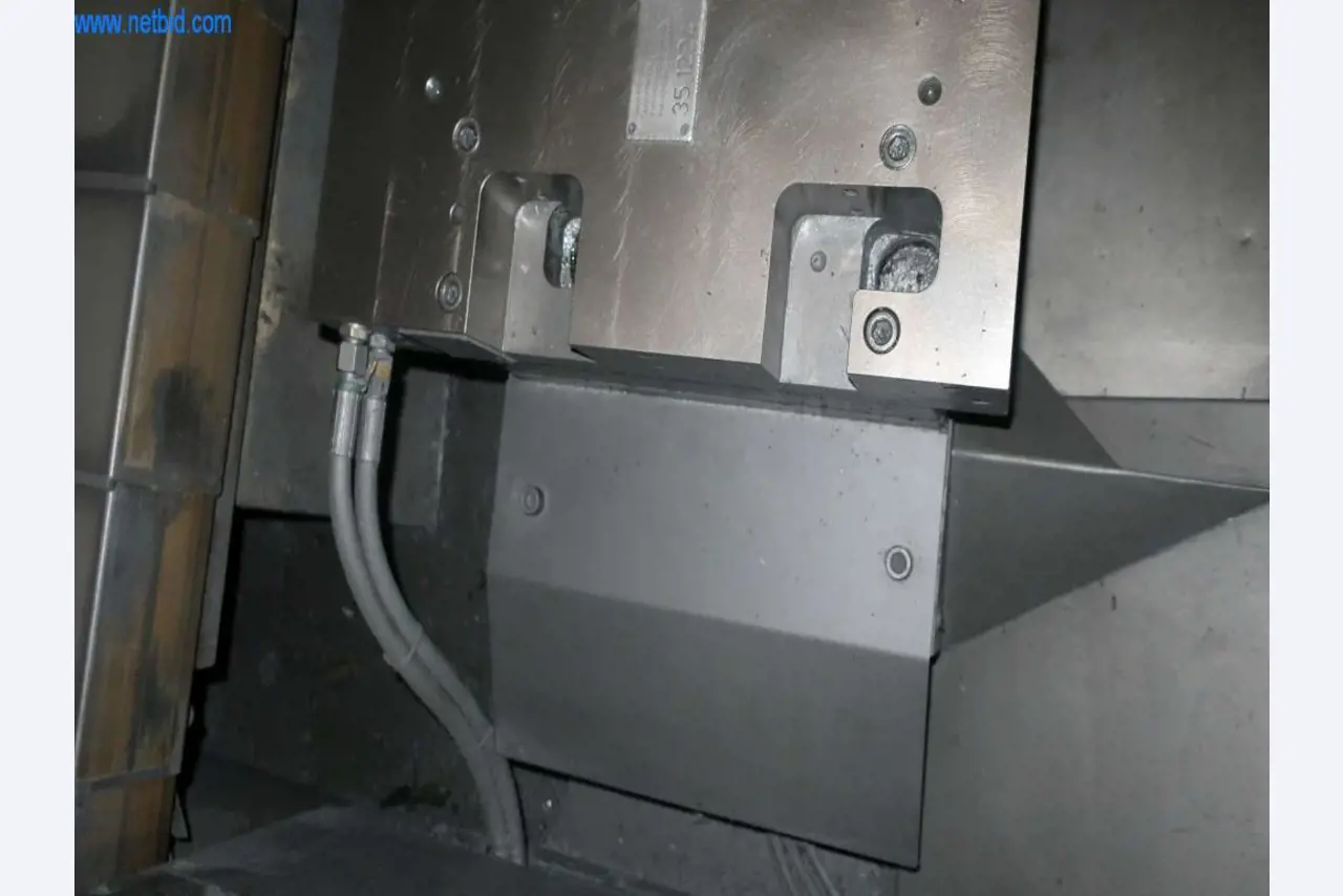 Druckgussanlagen (Al/Mg) 480 – 1.050 t,
Mechanische Bearbeitung, Werkzeugbau
-6