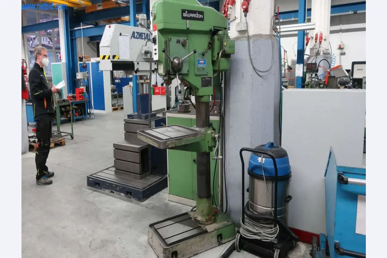 Druckgussanlagen (Al/Mg) 480 – 1.050 t,
Mechanische Bearbeitung, Werkzeugbau
-2