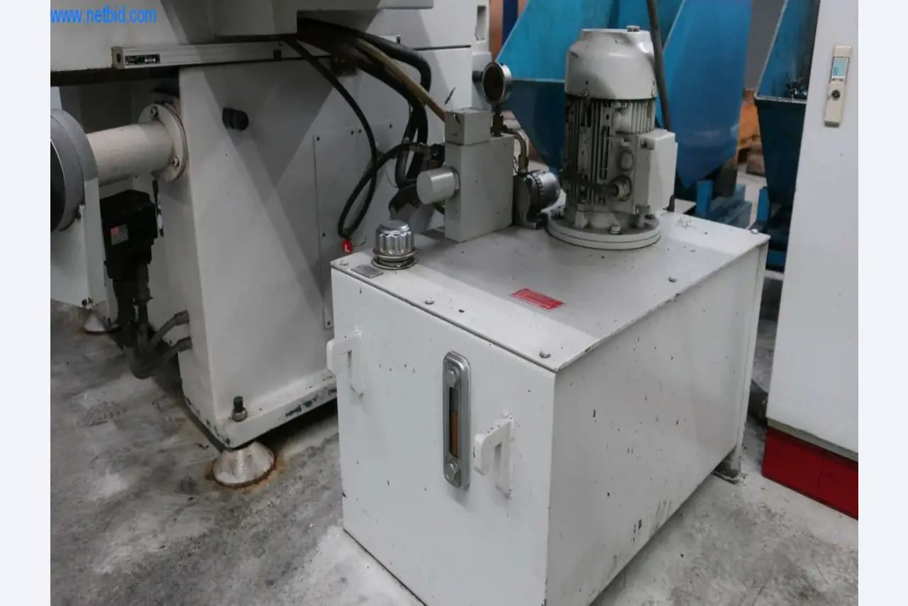 Druckgussanlagen (Al/Mg) 480 – 1.050 t,
Mechanische Bearbeitung, Werkzeugbau
-4