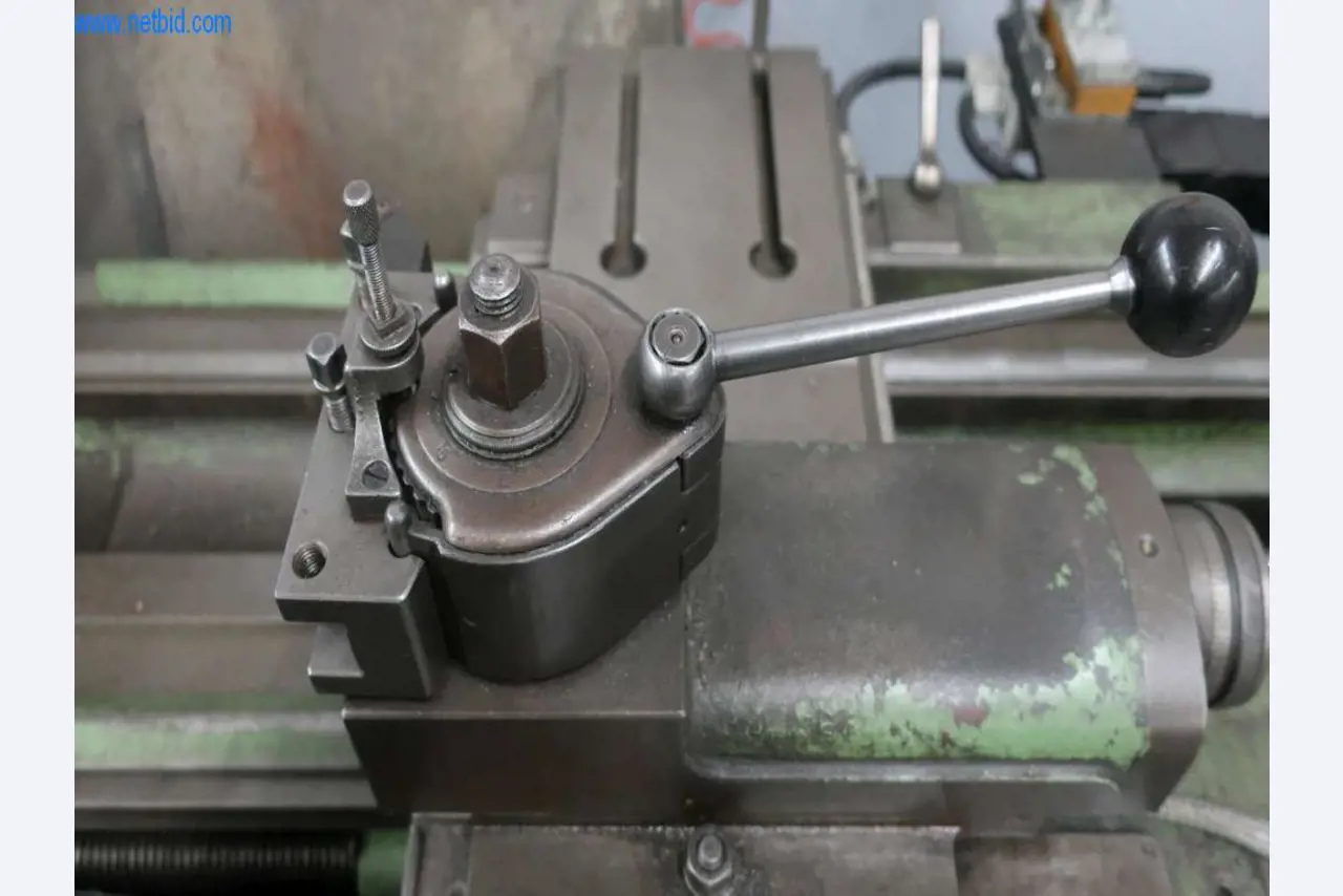 Druckgussanlagen (Al/Mg) 480 – 1.050 t,
Mechanische Bearbeitung, Werkzeugbau
-3