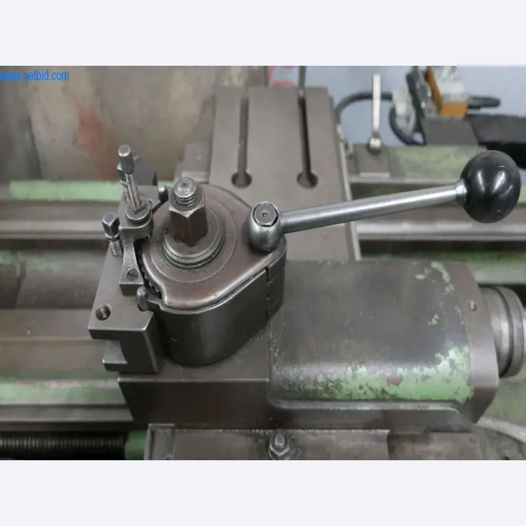 Druckgussanlagen (Al/Mg) 480 – 1.050 t,
Mechanische Bearbeitung, Werkzeugbau
-3