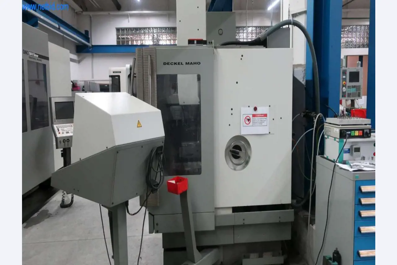 Druckgussanlagen (Al/Mg) 480 – 1.050 t,
Mechanische Bearbeitung, Werkzeugbau
-7