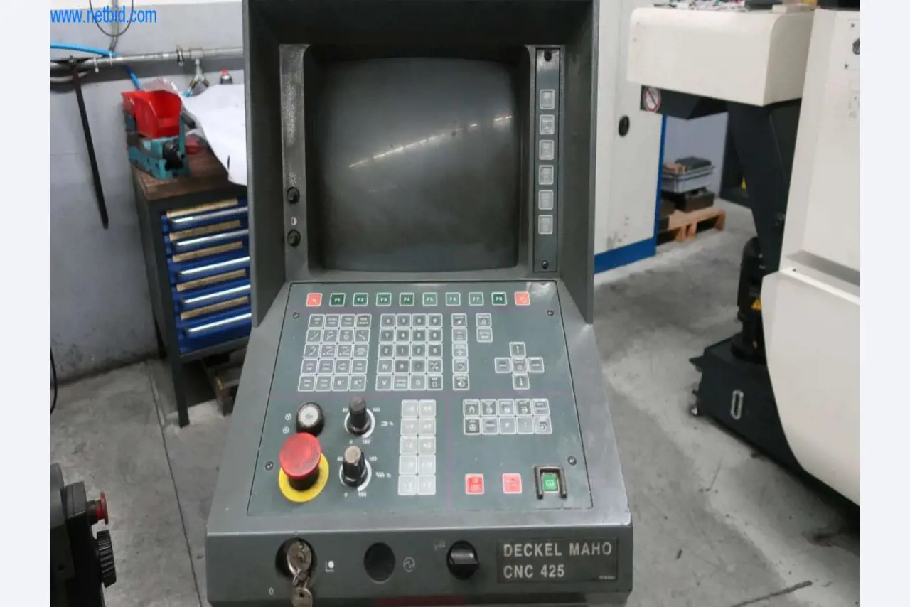 Druckgussanlagen (Al/Mg) 480 – 1.050 t,
Mechanische Bearbeitung, Werkzeugbau
-11