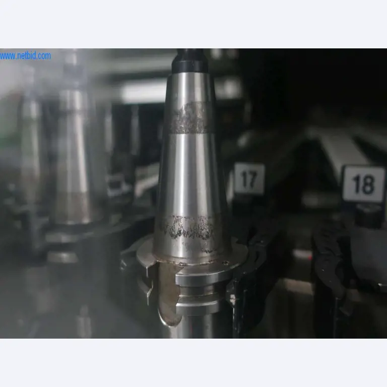 Druckgussanlagen (Al/Mg) 480 – 1.050 t,
Mechanische Bearbeitung, Werkzeugbau
-4