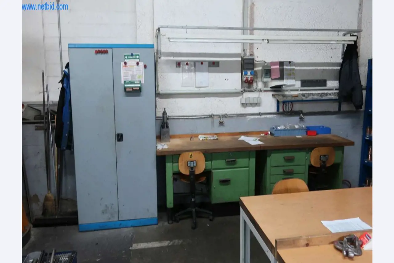 Druckgussanlagen (Al/Mg) 480 – 1.050 t,
Mechanische Bearbeitung, Werkzeugbau
-2