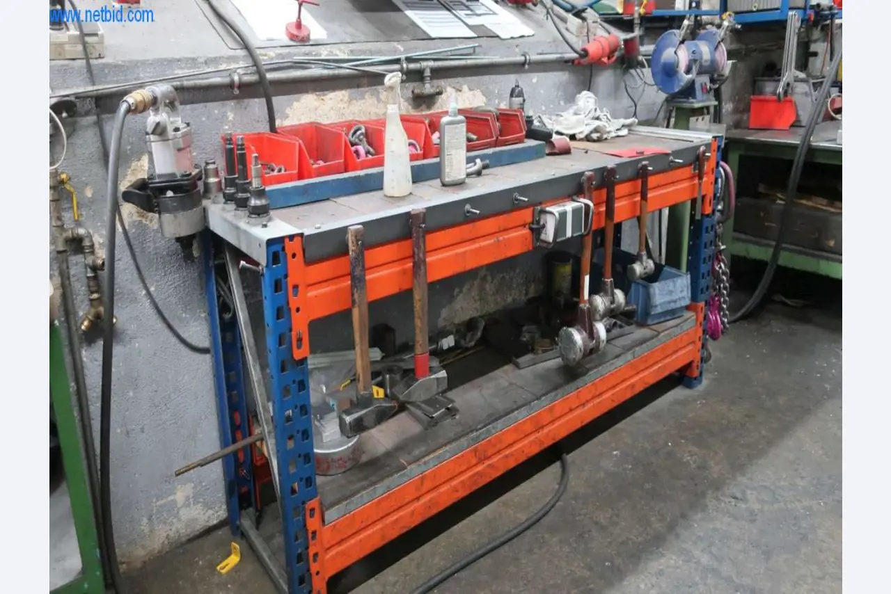 Druckgussanlagen (Al/Mg) 480 – 1.050 t,
Mechanische Bearbeitung, Werkzeugbau
-4