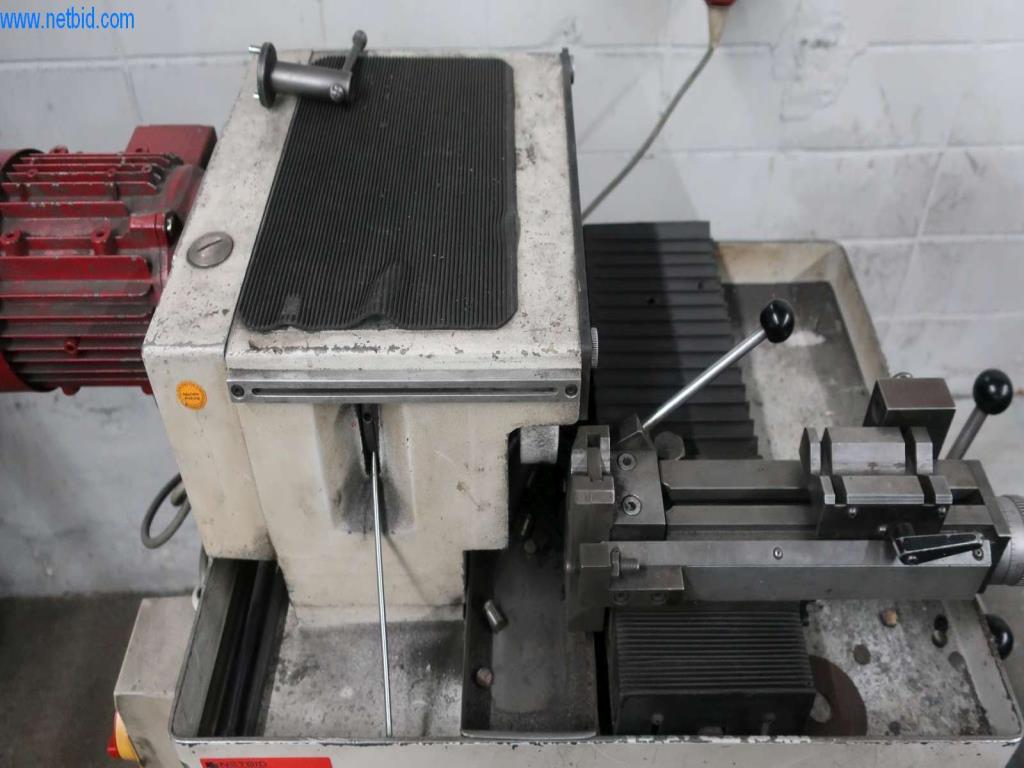 Druckgussanlagen (Al/Mg) 480 – 1.050 t,
Mechanische Bearbeitung, Werkzeugbau
-2