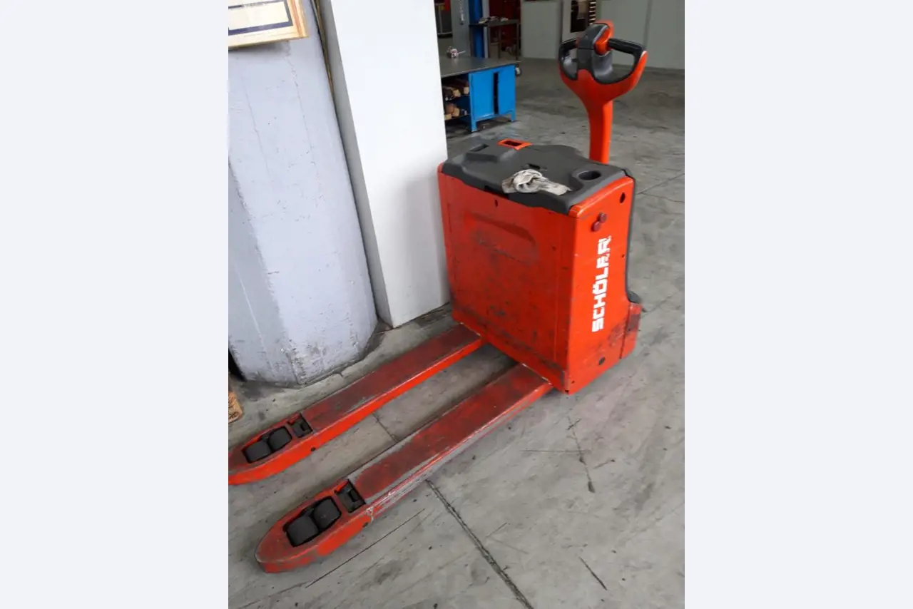 Druckgussanlagen (Al/Mg) 480 – 1.050 t,
Mechanische Bearbeitung, Werkzeugbau
-1