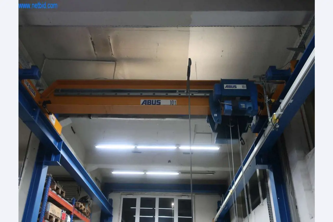 Druckgussanlagen (Al/Mg) 480 – 1.050 t,
Mechanische Bearbeitung, Werkzeugbau
-2