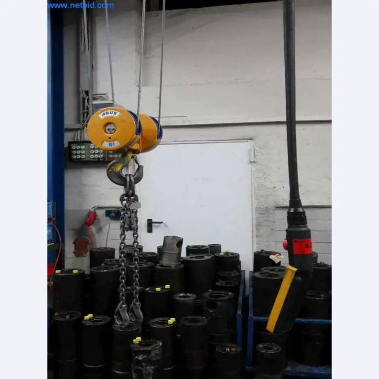 Druckgussanlagen (Al/Mg) 480 – 1.050 t,
Mechanische Bearbeitung, Werkzeugbau
-3