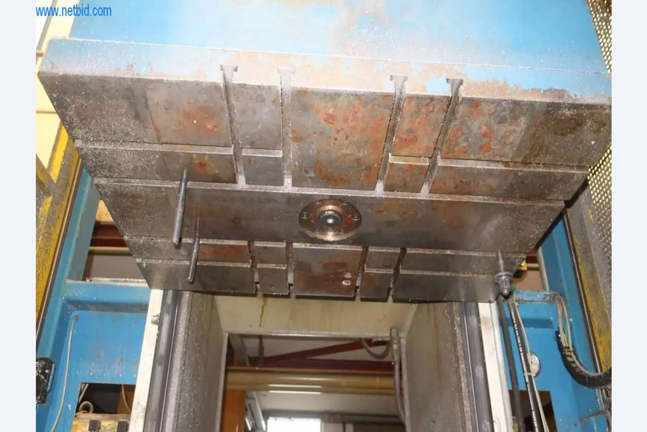 Druckgussanlagen (Al/Mg) 480 – 1.050 t,
Mechanische Bearbeitung, Werkzeugbau
-23